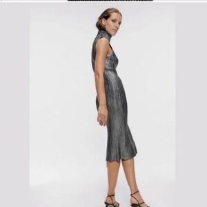 ZARA Silver Metallic Rib midi dress M